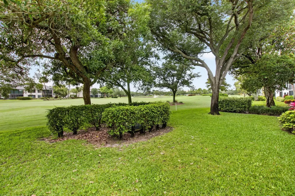 7254 Clunie Place Delray Beach FL 33446