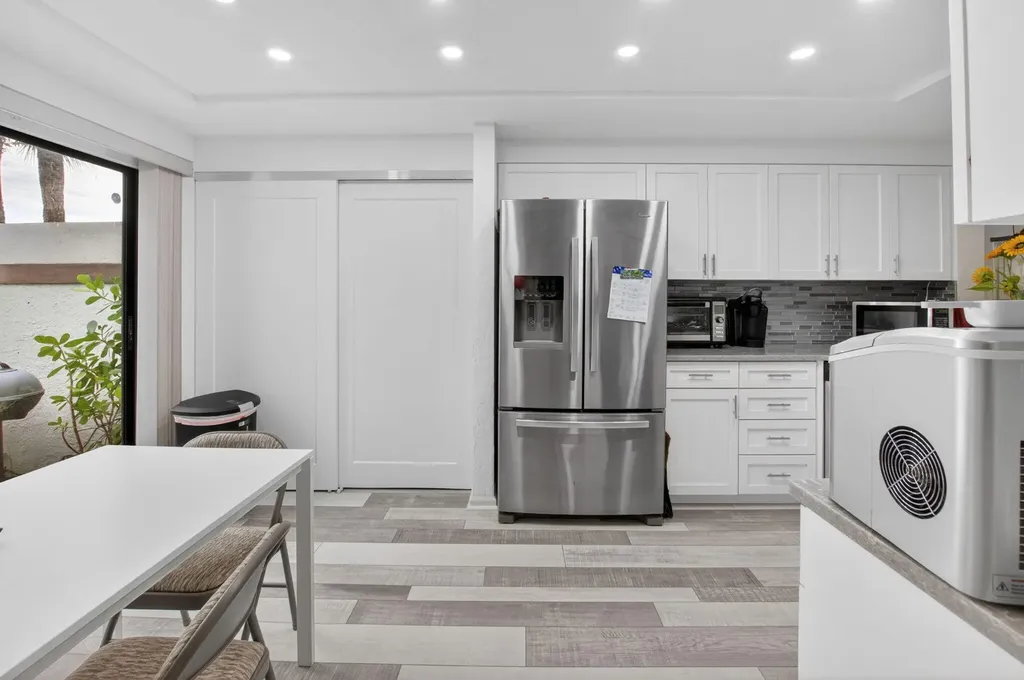 7254 Clunie Place Delray Beach FL 33446