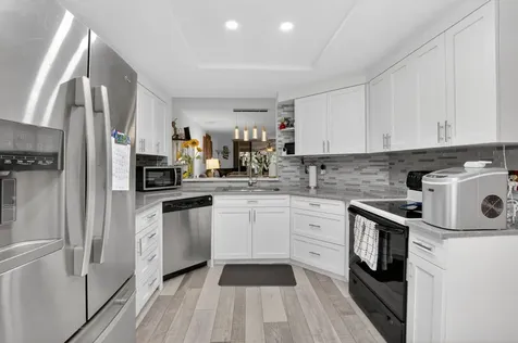 7254 Clunie Place Delray Beach FL 33446