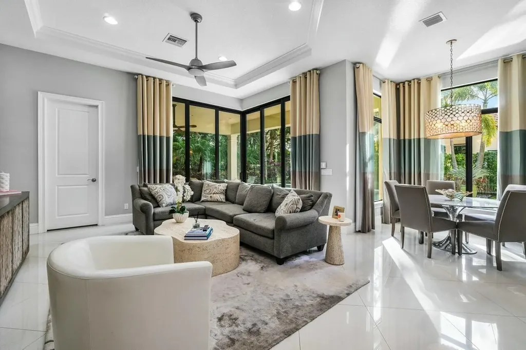 130 Gardenia Isle Drive Palm Beach Gardens FL 33418