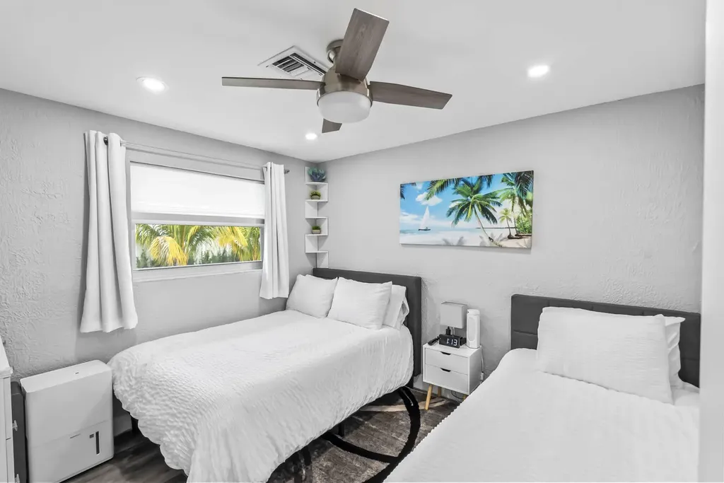 4990 NW 2nd Court Boca Raton FL 33431