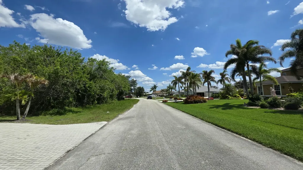 3909 SW Leesburg Street Port St Lucie FL 34953