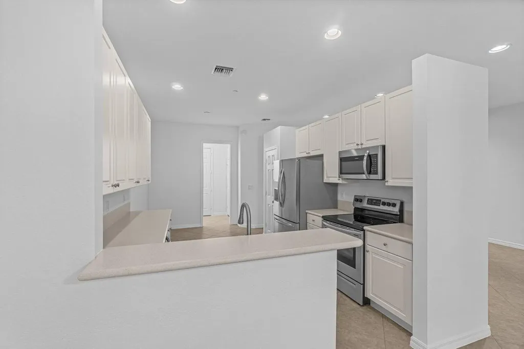 118 Lancaster Road Boynton Beach FL 33426
