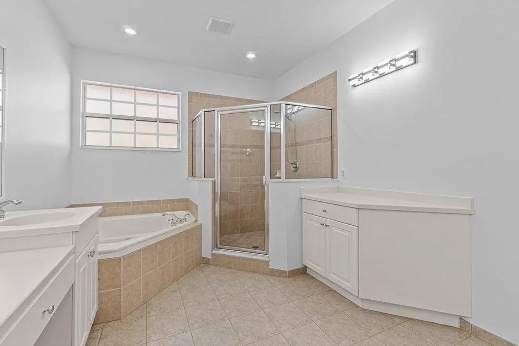118 Lancaster Road Boynton Beach FL 33426