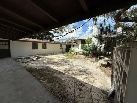 18 E Pleasant Street Avon Park FL