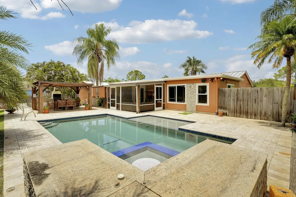 18020 46th Court N The Acreage FL 33470