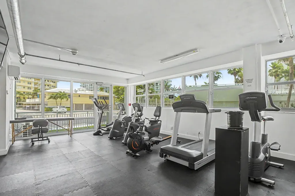 1920 S Ocean Drive Fort Lauderdale FL 33316