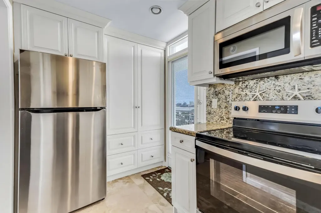 1920 S Ocean Drive Fort Lauderdale FL 33316