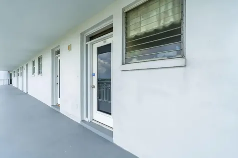 1920 S Ocean Drive Fort Lauderdale FL 33316