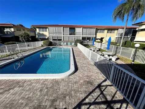 2202 NE 36th Street Lighthouse Point FL 33064