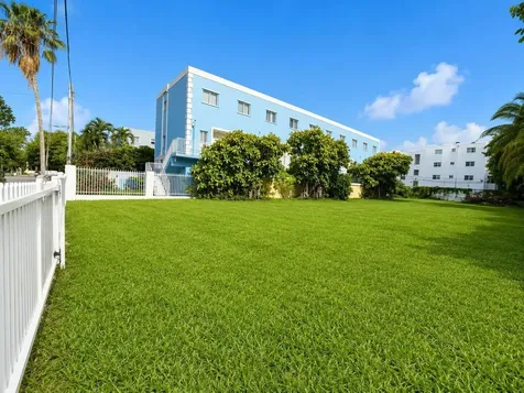 829 SW 2nd Street Miami FL 33130
