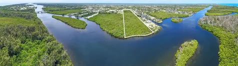 Unassigned SE Delafield Street Hobe Sound FL 33455