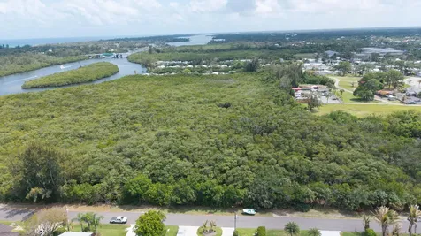 Unassigned SE Delafield Street Hobe Sound FL 33455