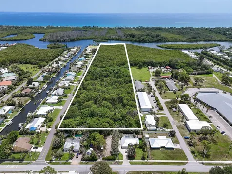 Unassigned SE Delafield Street Hobe Sound FL 33455