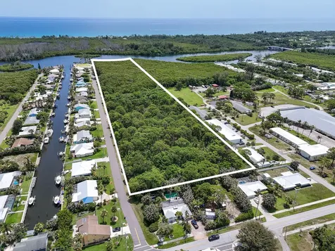 Unassigned SE Delafield Street Hobe Sound FL 33455