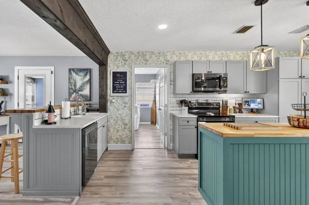 2026 7th Court SW Vero Beach FL 32962