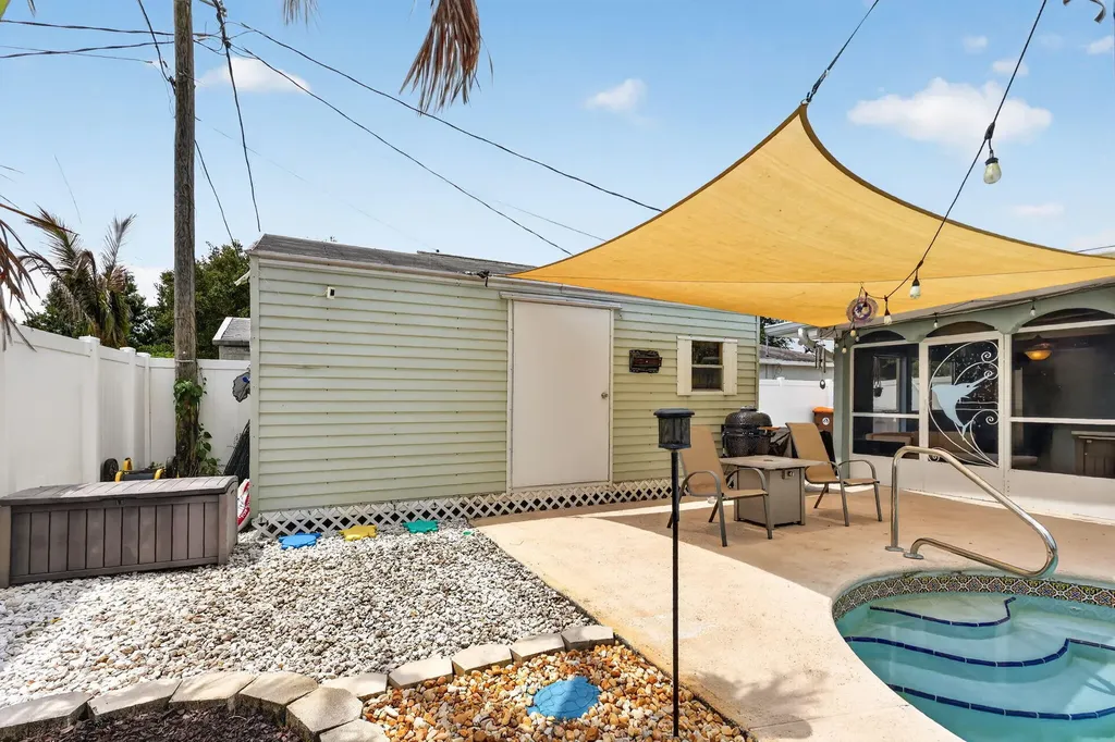 2026 7th Court SW Vero Beach FL 32962