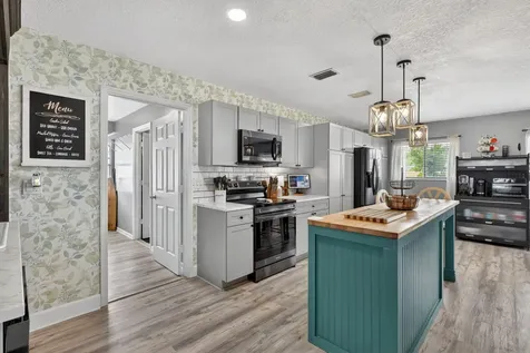 2026 7th Court SW Vero Beach FL 32962