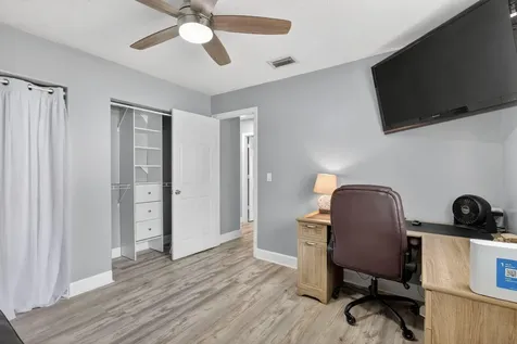 2026 7th Court SW Vero Beach FL 32962