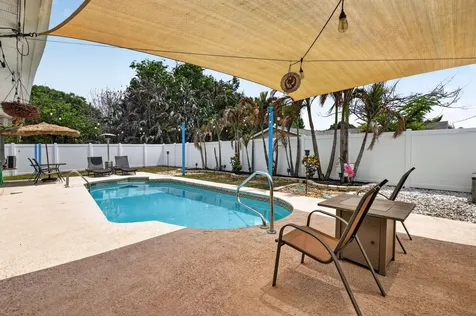 2026 7th Court SW Vero Beach FL 32962