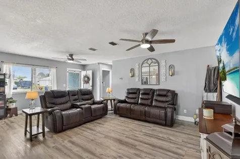 2026 7th Court SW Vero Beach FL 32962