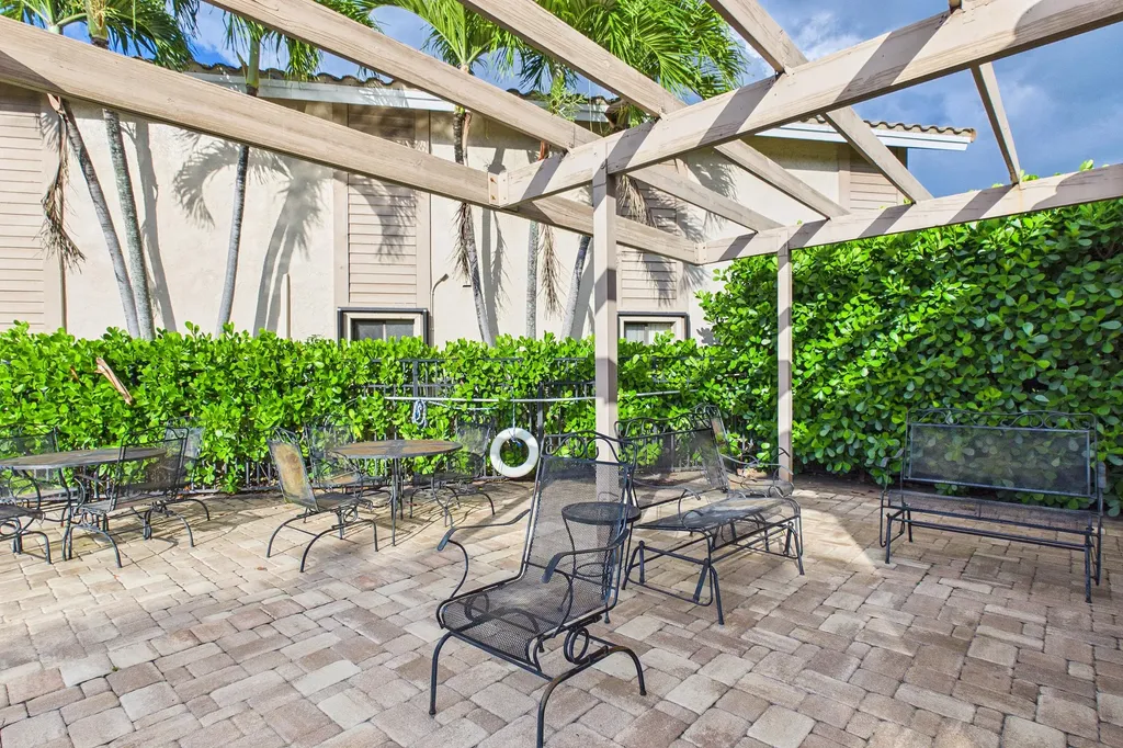 9905 W Atlantic Boulevard Coral Springs FL 33071