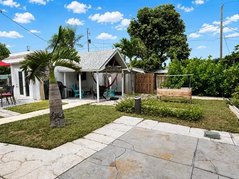 429 Greenbriar Drive West Palm Beach FL 33403