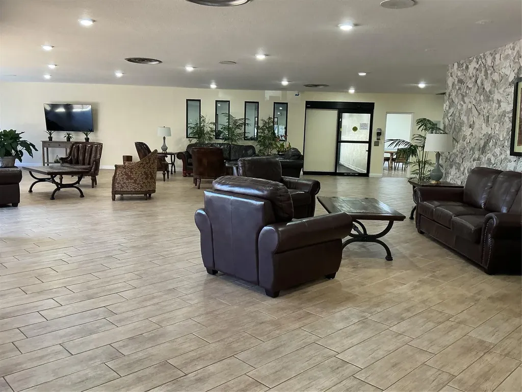 9481 Sunrise Lakes Boulevard Sunrise FL 33322