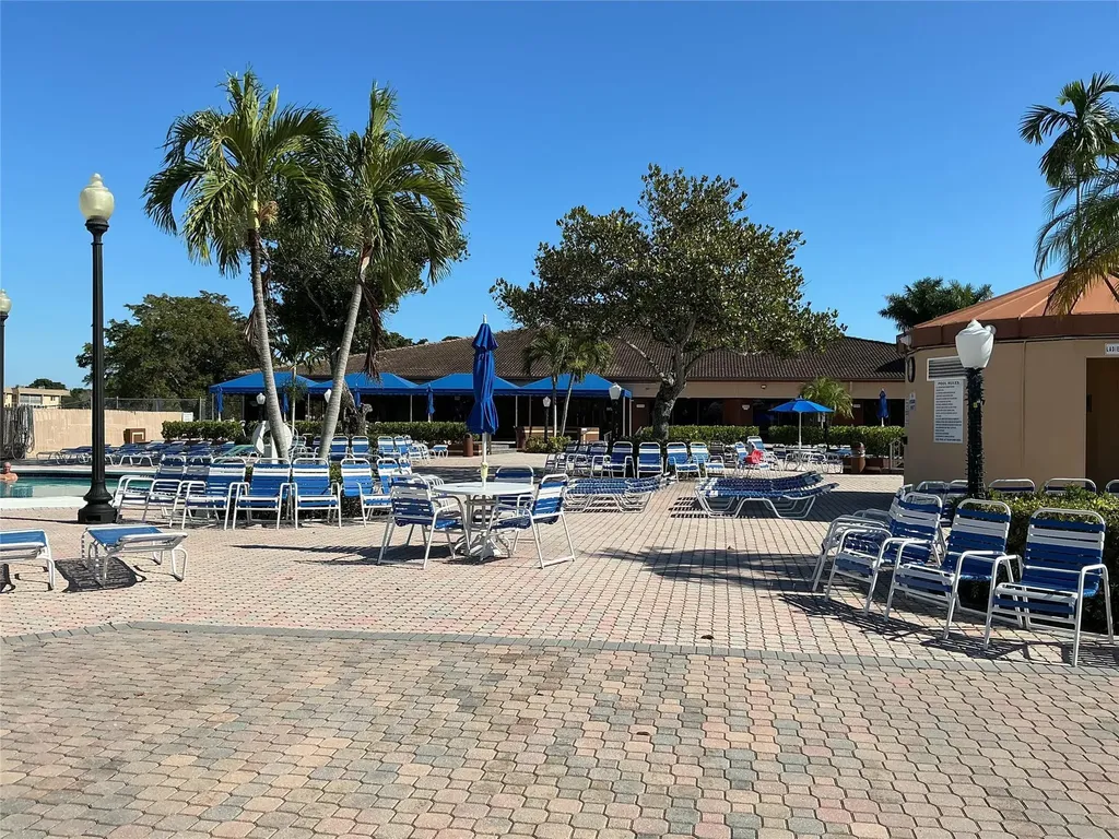 9481 Sunrise Lakes Boulevard Sunrise FL 33322