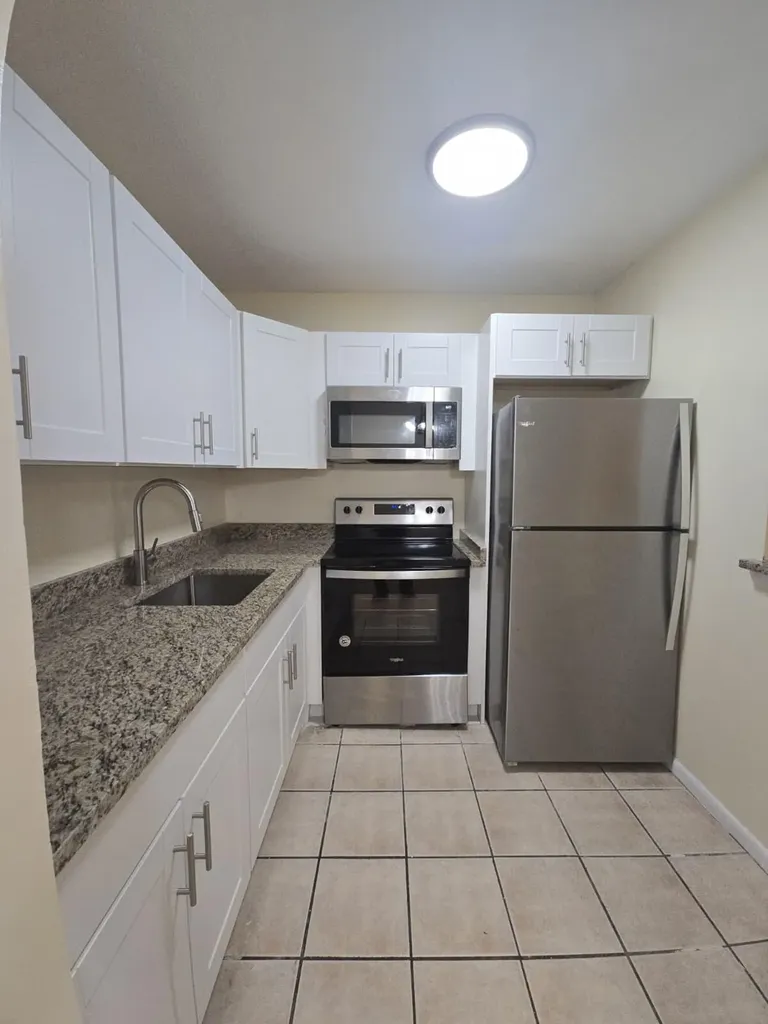 129 Hastings West Palm Beach FL 33417