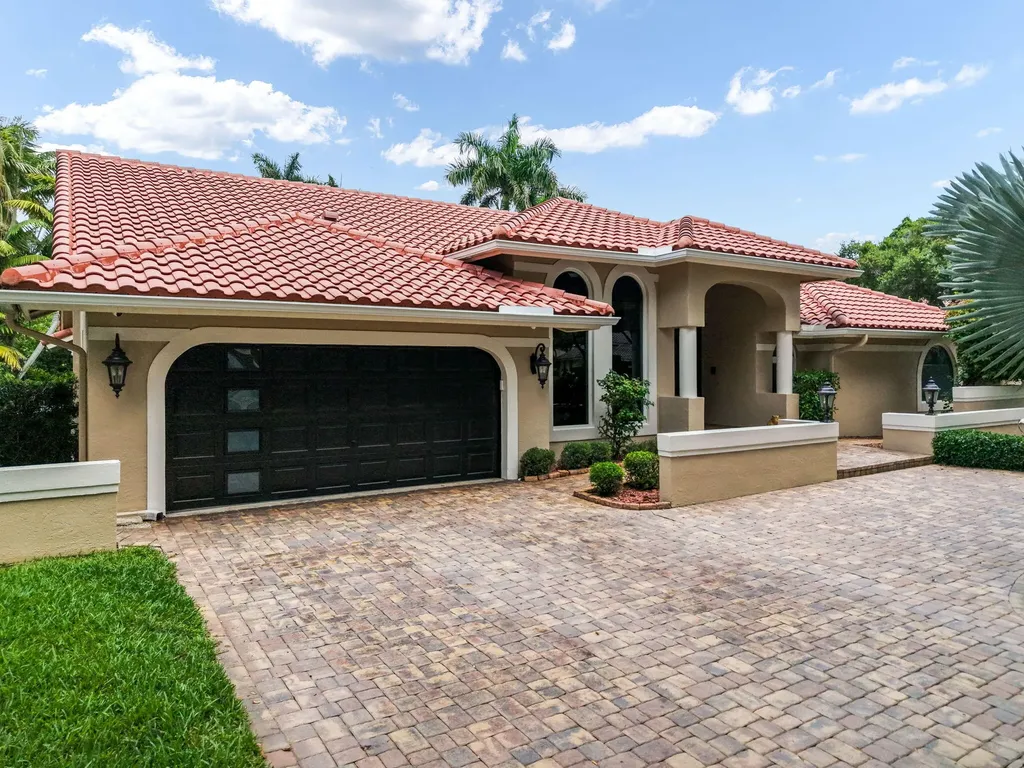 10810 Santa Rosa Drive Boca Raton FL 33498