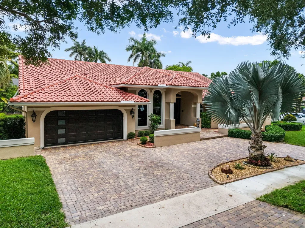 10810 Santa Rosa Drive Boca Raton FL 33498