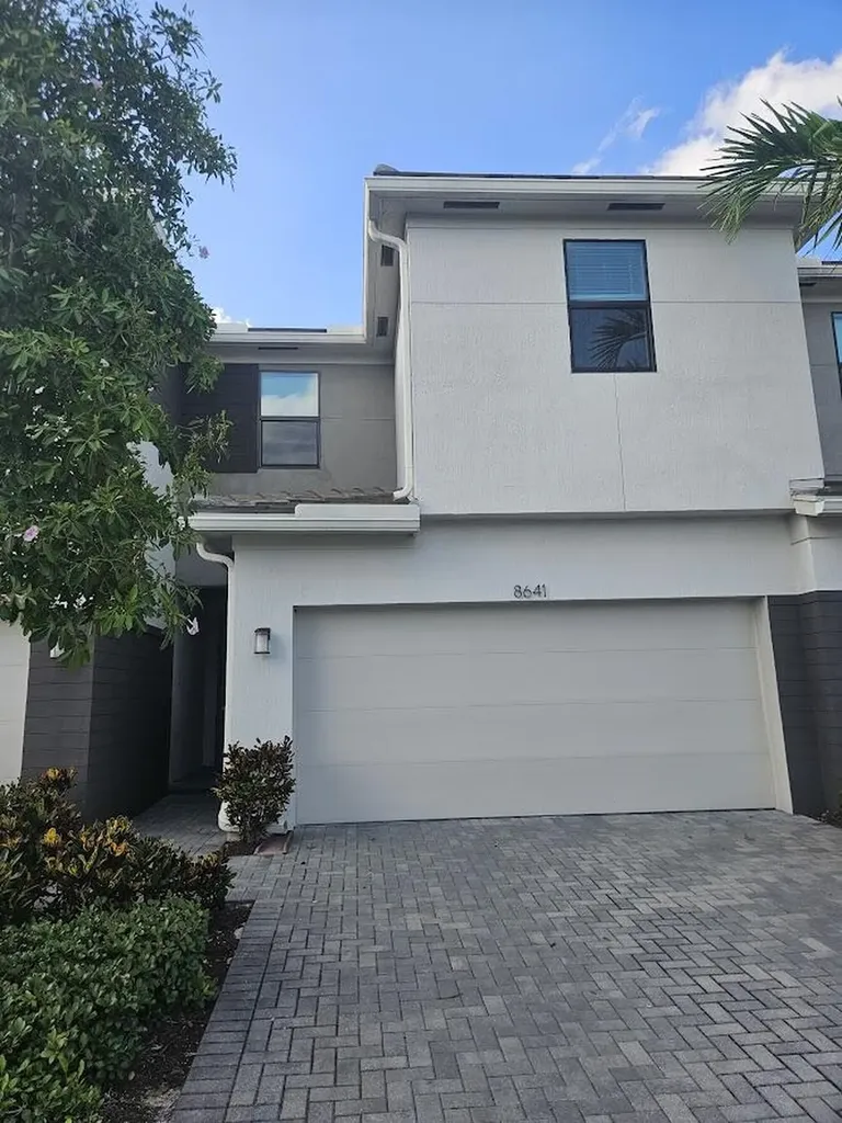 8641 Antarus Drive Lake Worth FL 33467