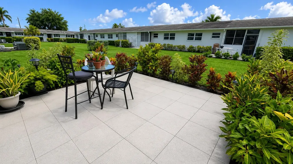 2716 E Emory Drive Drive E West Palm Beach FL 33415