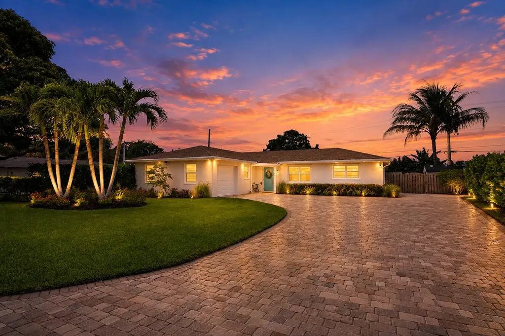 303 W Norfolk Road Jupiter FL 33469