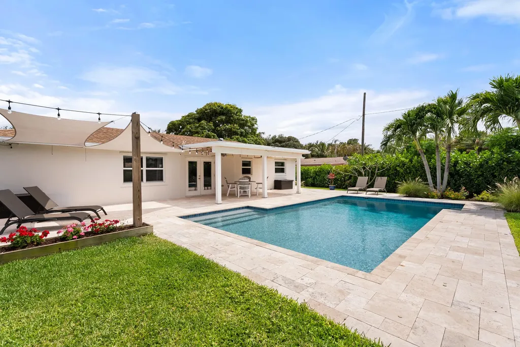 303 W Norfolk Road Jupiter FL 33469