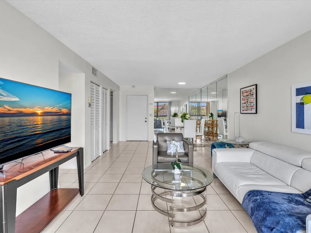 750 Egret Circle Delray Beach FL 33444