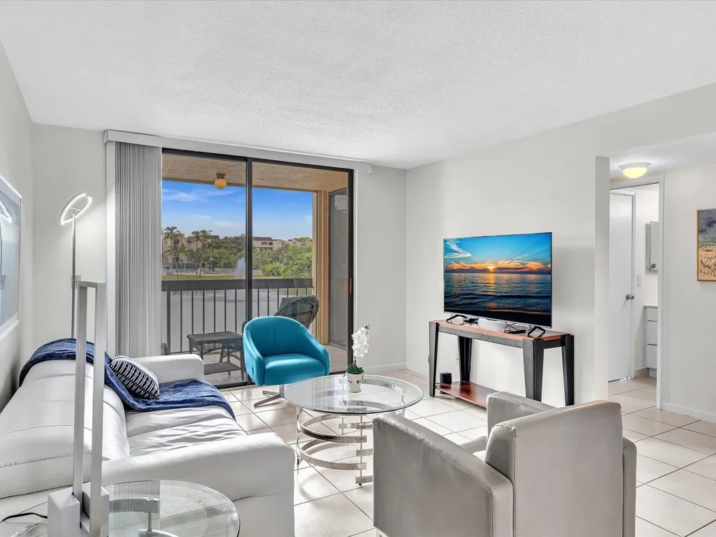 750 Egret Circle Delray Beach FL 33444