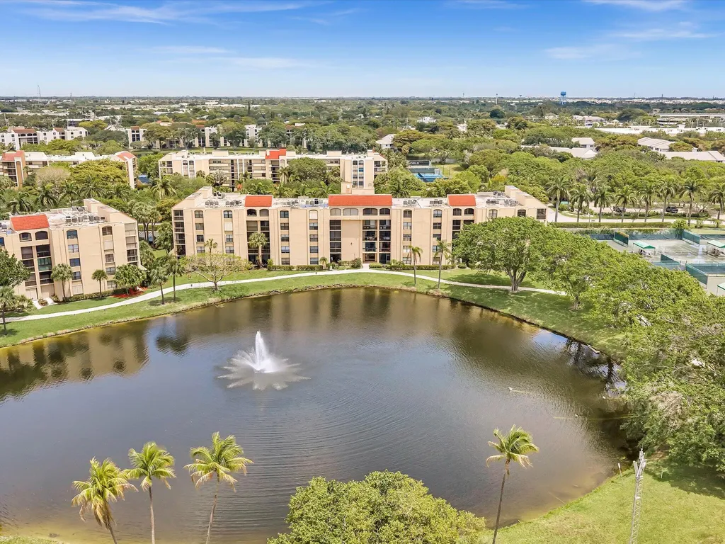 750 Egret Circle Delray Beach FL 33444
