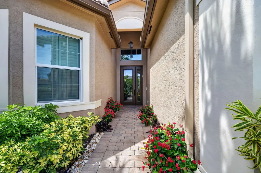8299 Arabian Range Road Boynton Beach FL 33473