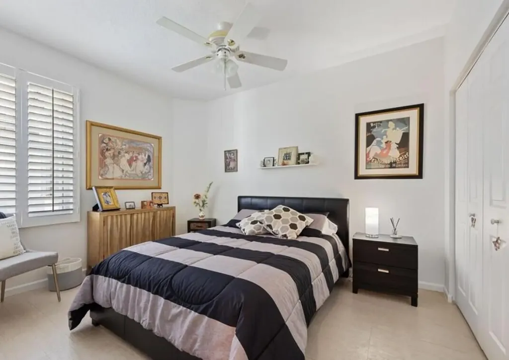 8534 Vía D Oro Boca Raton FL 33433