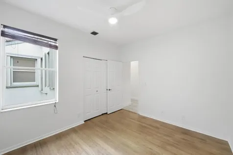 8534 Vía D Oro Boca Raton FL 33433
