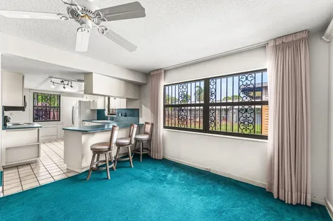 2118 W Palma Circle West Palm Beach FL 33415