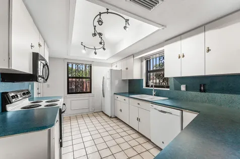 2118 W Palma Circle West Palm Beach FL 33415