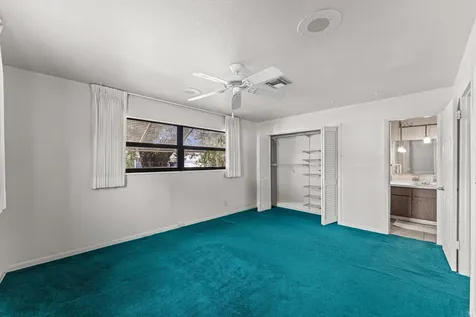 2118 W Palma Circle West Palm Beach FL 33415