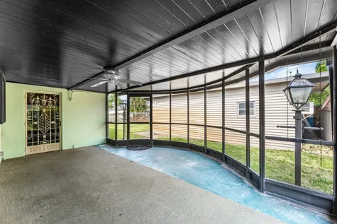 2118 W Palma Circle West Palm Beach FL 33415