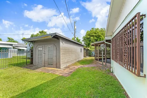 2118 W Palma Circle West Palm Beach FL 33415