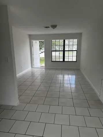 1820 NW 35th Avenue Lauderhill FL 33311