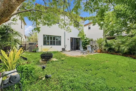 3564 SW 92nd Avenue Pembroke Pines FL 33025