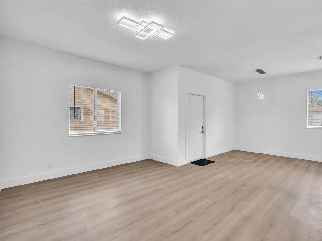 2410 NW 43rd Street Miami FL 33142